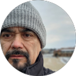 Profile photo of Roberto Guzman