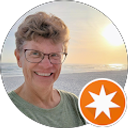 Profile photo of Pam Harris