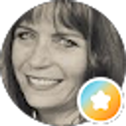 Profile photo of Heather Mitchell