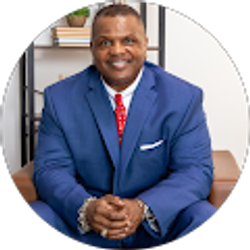 Profile photo of Kenneth