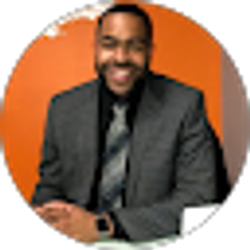 Profile photo of Alexander Noble