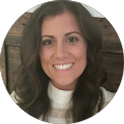 Profile photo of Casey Elliott