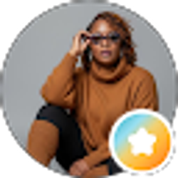 Profile photo of Tracy Jones