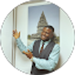Profile photo of Victor Etuk