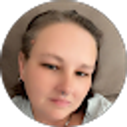 Profile photo of Stephanie Parker