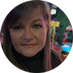 Profile photo of R L