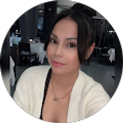 Profile photo of Kay Stewart