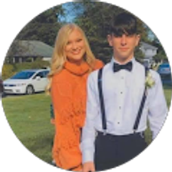 Profile photo of Laurie Martin