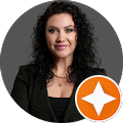 Profile photo of Lauren Weitzel