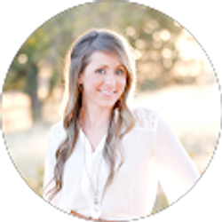 Profile photo of Emily Lee