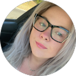 Profile photo of Shelby Goodnight