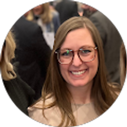 Profile photo of Amanda Plathe