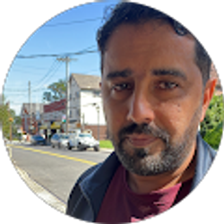 Profile photo of Farooq Warraich