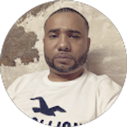 Profile photo of luis garabito