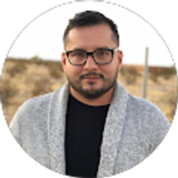 Profile photo of Dennis Castillo