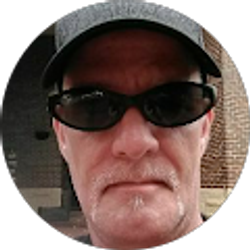 Profile photo of Chris Hiddleson