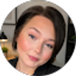 Profile photo of Ashley Horton-Luna