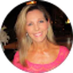 Profile photo of Sarah Warren
