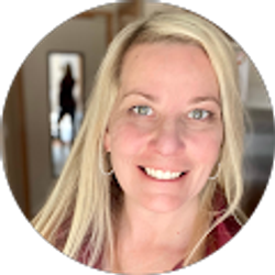 Profile photo of Lara Jean Wood