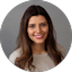 Profile photo of Liz Rueda F.