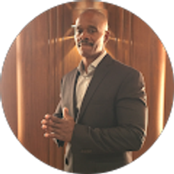 Profile photo of Dominic Henry