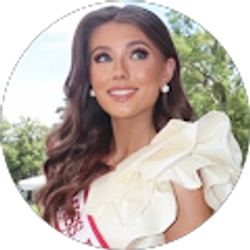 Profile photo of Natalie Kasztelnik