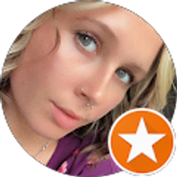 Profile photo of Courtney Ross