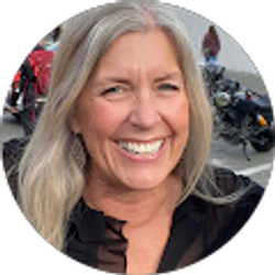 Profile photo of Jennifer Montelongo