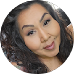 Profile photo of Nadine Lee