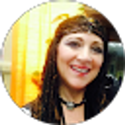 Profile photo of Heidi Light