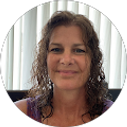 Profile photo of Shana Carr