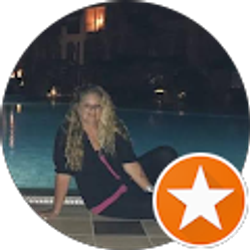 Profile photo of Kimberly Huet