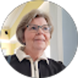 Profile photo of Leslie Payne