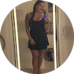 Profile photo of Laura