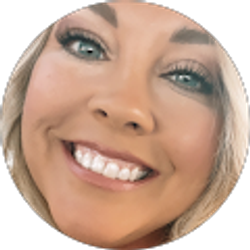 Profile photo of Stephanie Cox