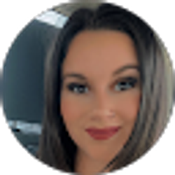 Profile photo of Hannah Hollowell