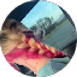 Profile photo of Carly Biskup