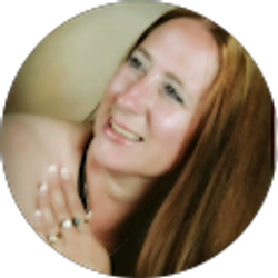 Profile photo of Vivian DiGrazia