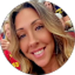 Profile photo of Holli Phillips