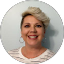 Profile photo of Alicia Mills