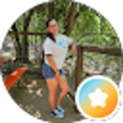Profile photo of Yesenia Castillo