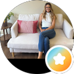 Profile photo of Jenna Horniacek