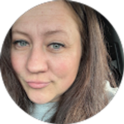 Profile photo of Amber Linville