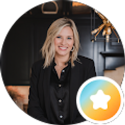 Profile photo of Stephanie Lucas