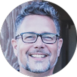 Profile photo of Loren Terpstra