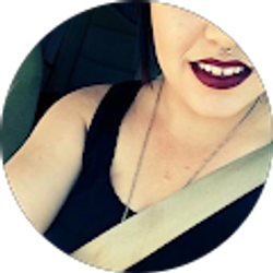 Profile photo of Kaitlyn Elias