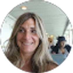 Profile photo of Stacey Blanshaft