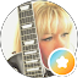 Profile photo of Vicki Reid-Seaboalt