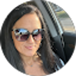 Profile photo of Mandy Renee