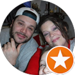 Profile photo of Melanie Ozdemir